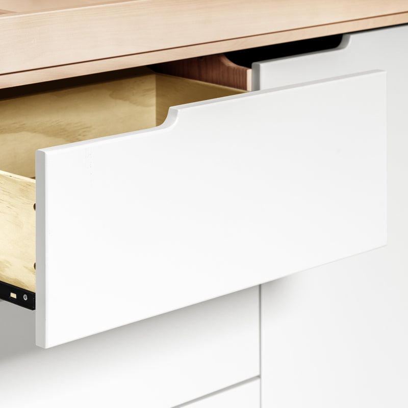 Load image into Gallery viewer, Babyletto Hudson 3-Drawer Changer Dresser with Removable Changing Tray
