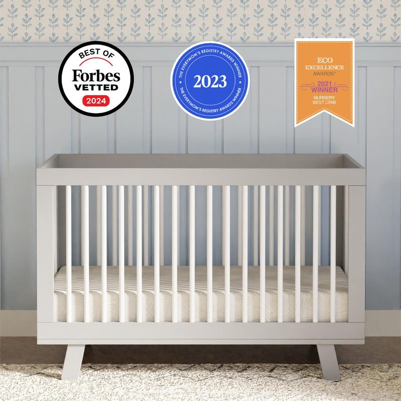 Load image into Gallery viewer, Babyletto Hudson 3-in-1 Convertible Crib with Toddler Bed Conversion Kit
