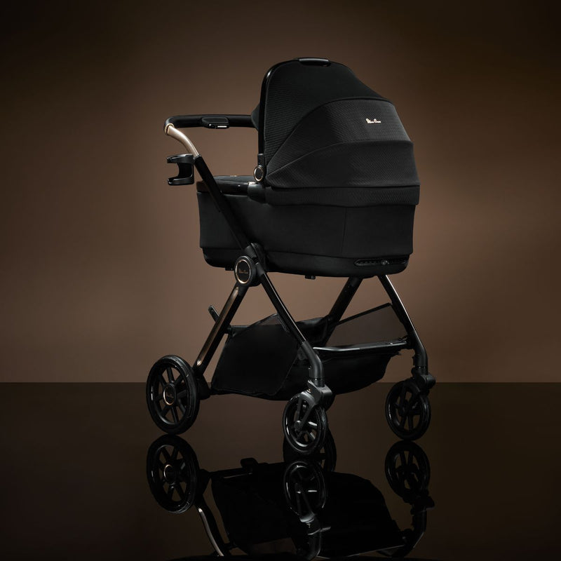 Load image into Gallery viewer, Silver Cross Reef 2 First Bed Folding Bassinet
