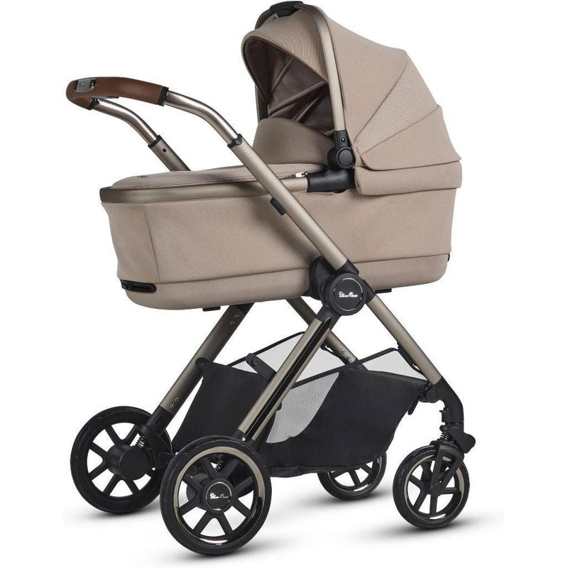 Load image into Gallery viewer, Silver Cross Reef 2 First Bed Folding Bassinet
