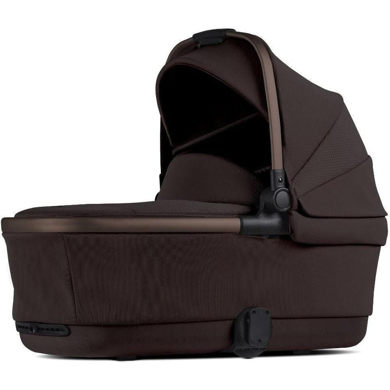 Load image into Gallery viewer, Silver Cross Reef 2 First Bed Folding Bassinet
