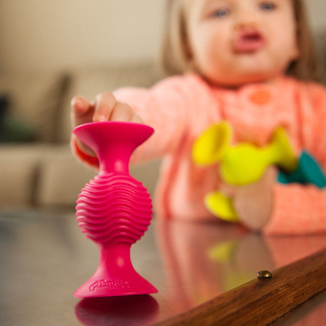 Load image into Gallery viewer, Fat Brain Toys pipSquigz
