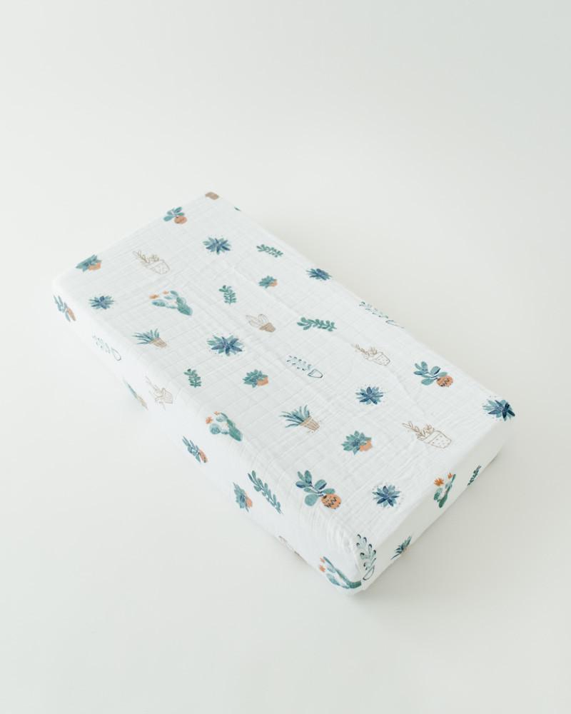 Load image into Gallery viewer, Little Unicorn Changing Pad Cover - Prickle Pots
