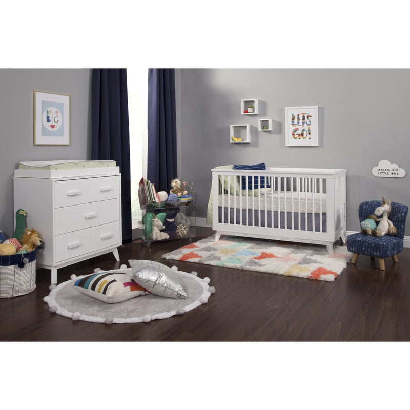 Load image into Gallery viewer, Babyletto Scoot 3-in-1 Convertible Crib with Toddler Bed Conversion Kit

