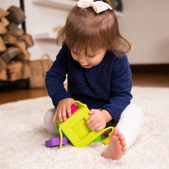 Fat Brain Toys OombeeCube