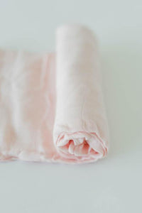 Little Unicorn Deluxe Muslin Single Swaddle  - Blush
