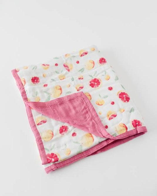 Little Unicorn Deluxe Muslin Quilt - Grapefruit